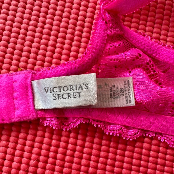 Victoria’s Secret Dream Angels Push-up Bra 32B - Picture 3 of 3